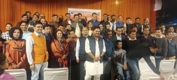 advoctae deepak tyagi delhi